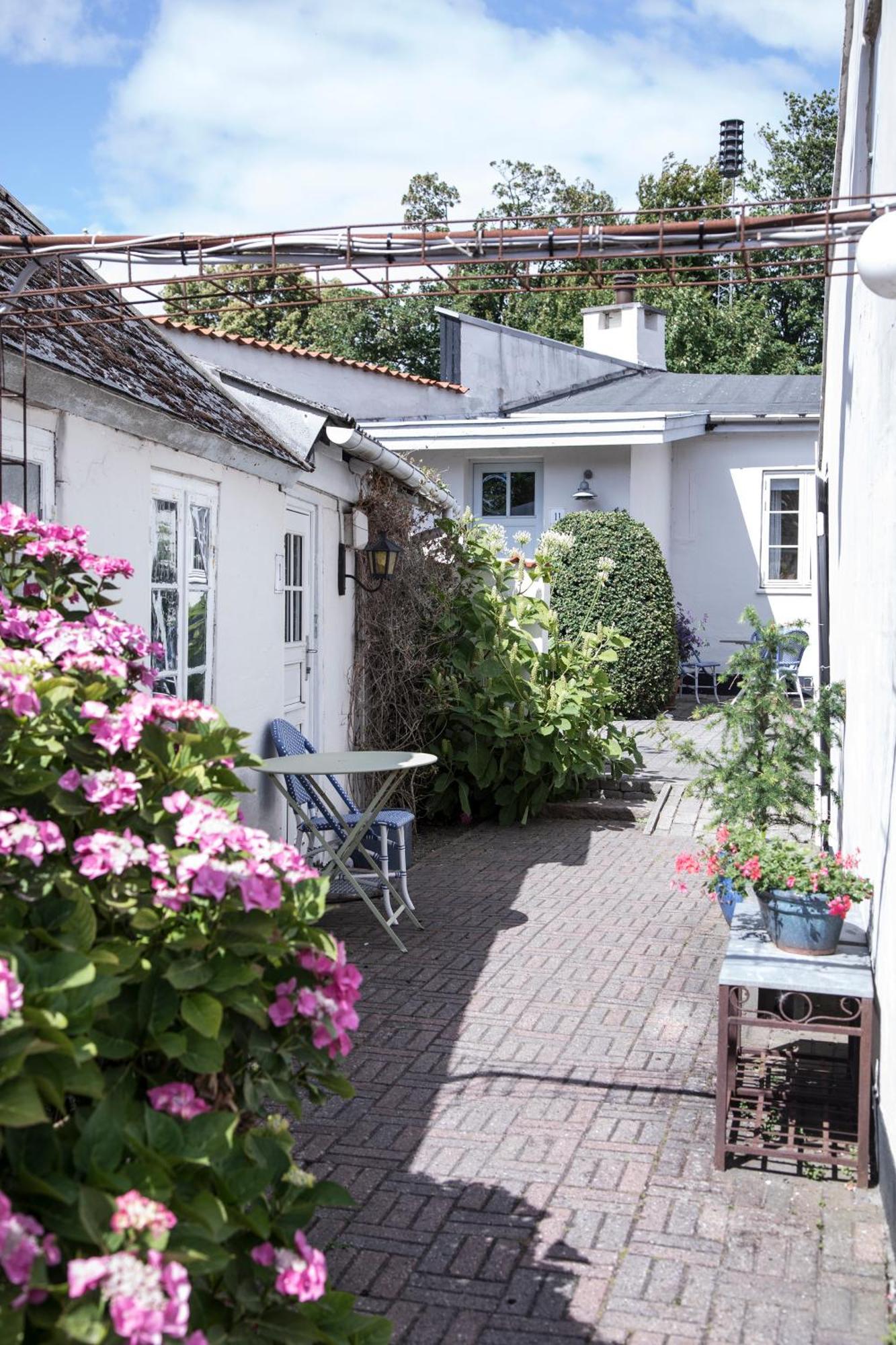 Rodvig Kro Og Badehotel Экстерьер фото